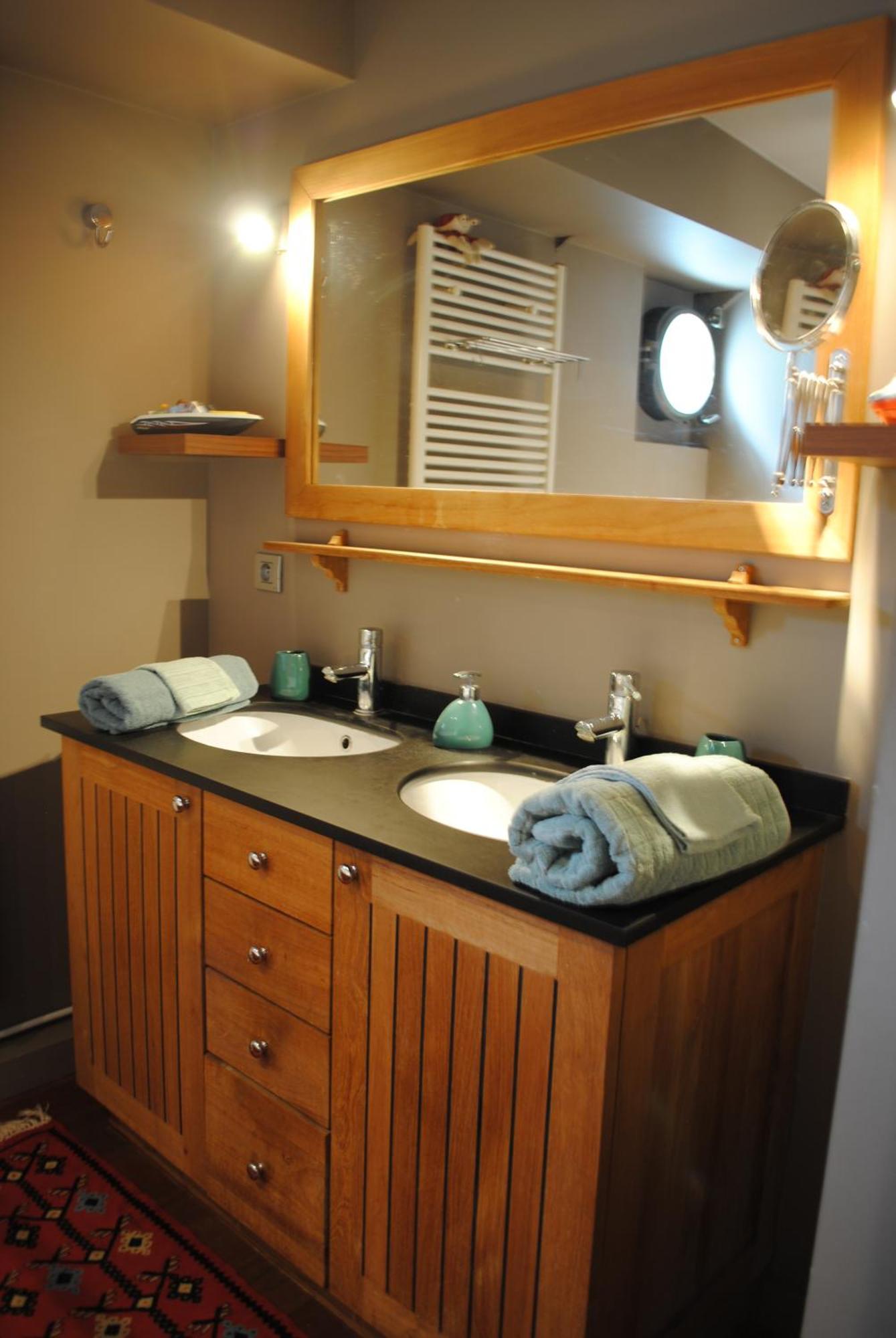 Hotel Boat & Breakfast Bellevue Gand Esterno foto